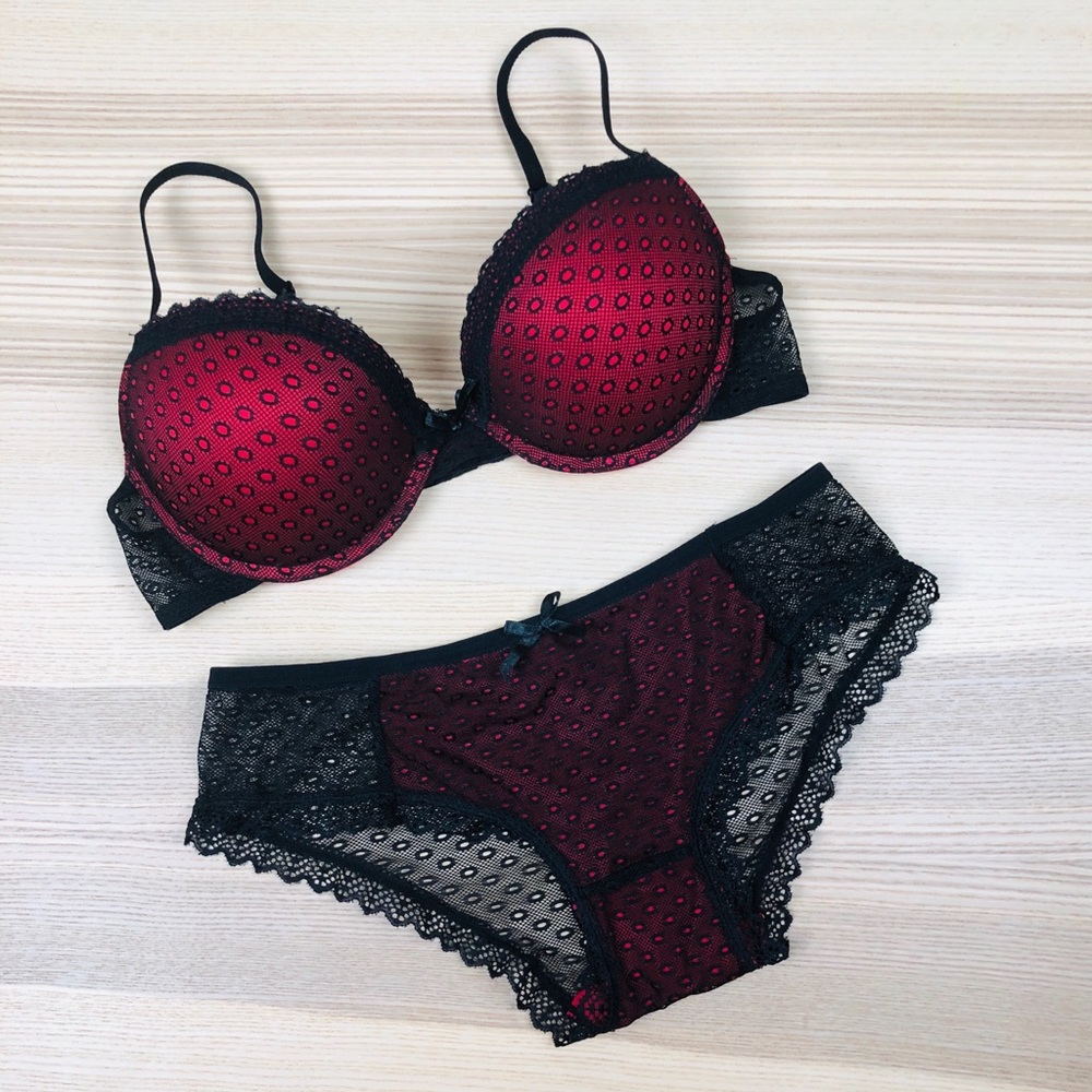 Marilyn Monroe • Lace Push Up Bra & Panty